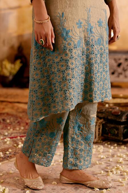 Shop Naaz By Noor Gray Chanderi Embroidery V-neck Teal Kurta Set Online at Aza Fashions Shop_Naaz By Noor_Gray Chanderi Embroidery V-neck Teal Kurta Set _Online_at_Aza_Fashions