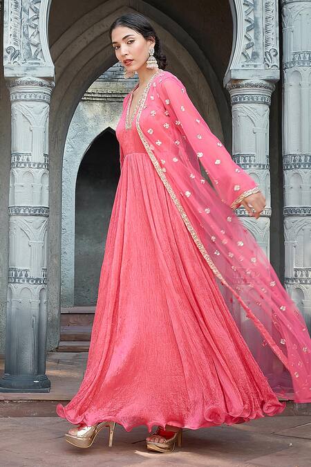 Buy_Priyanka Jain_Pink Crepe, Silk Pearls, Sequins Open Neck, Crinkle Kurta Set 