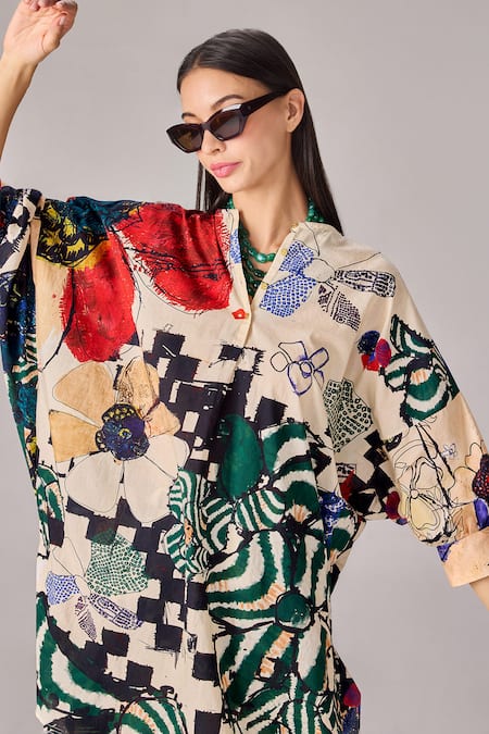 Buy Saaksha & Kinni Multi Color Cotton Asymmetric Multicolor Abstract Floral Tunic Online at Aza Fashions Buy_Saaksha & Kinni_Multi Color Cotton Asymmetric Multicolor Abstract Floral Tunic _Online_at_Aza_Fashions