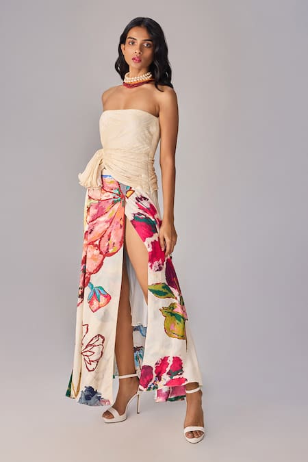 Shop_Saaksha & Kinni_Ivory Cotton Satin Open Neck Hand Pleated Strapless Blouse _at_Aza_Fashions