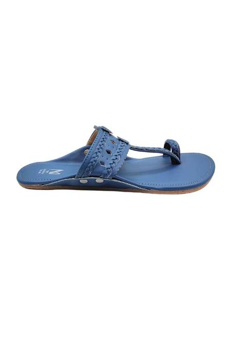 The Madras Trunk_Blue Dark Kolhapuri Flat Sandals _Online_at_Aza_Fashions