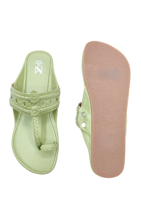 The Madras Trunk Haiku Rang Kolhapuri Flats 