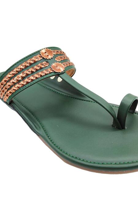 Buy_The Madras Trunk_Green Haiku Kolhapuri Flat Sandals 