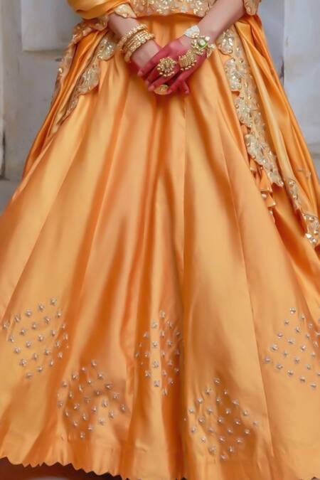 Buy_Vinita Bhansali_Yellow Silk Sequins, Embroidery Round Neck Rajputi Lehenga Set 