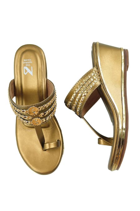 Buy_The Madras Trunk_Gold Antique Wedge Heels 