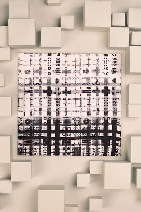 Unallume By Nisha Monochrome Fusion Silk Pocket Square 