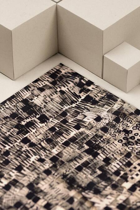 Unallume By Nisha_Black Urban Monochrome Silk Pocket Square _Online_at_Aza_Fashions