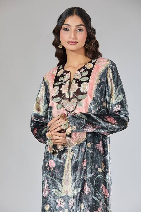 Payal Singhal_Multi Color Sequins, Tassels V-neck Embroidered Floral Vine Pattern Kaftan _Online_at_Aza_Fashions