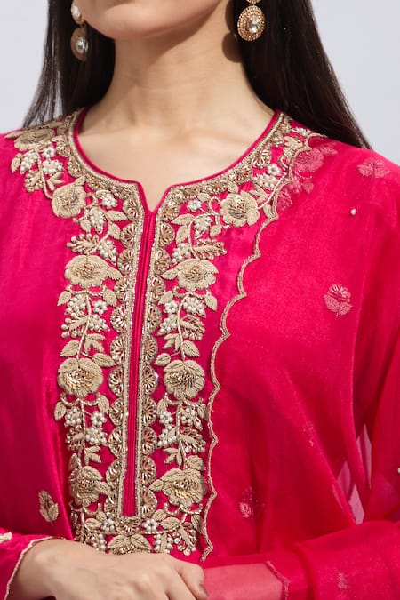 Samyukta Singhania_Pink Silk Embroidery Round Neck Hand Kurta Set _Online_at_Aza_Fashions