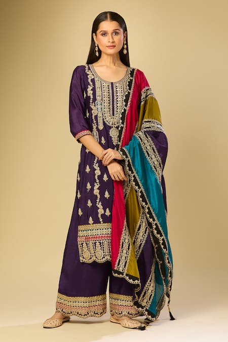 Samyukta Singhania_Purple Embroidery Round Neck Chinon Kurta Set _Online_at_Aza_Fashions