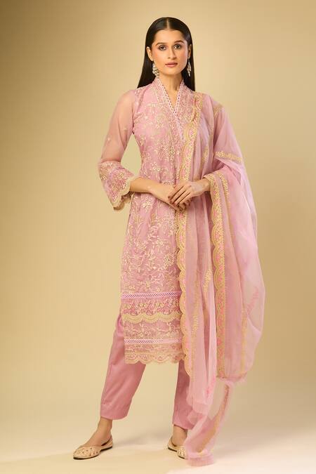Samyukta Singhania_Pink Organza Embroidery V-neck Kurta Set_Online_at_Aza_Fashions