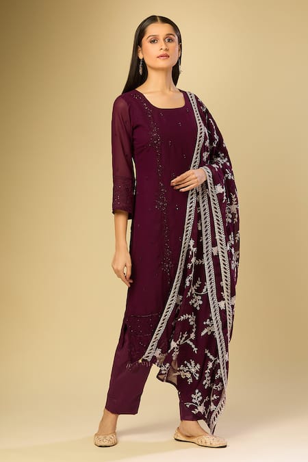 Samyukta Singhania Purple Georgette Beads, Embroidery Square Neck Kurta Set With Dupatta Online at Aza Fashions Samyukta Singhania_Purple Georgette Beads, Embroidery Square Neck Kurta Set With Dupatta _Online_at_Aza_Fashions