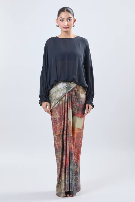 Ott Black Round Neck Balloon Sleeve Blouse Online at Aza Fashions Ott_Black Round Neck Balloon Sleeve Blouse _Online_at_Aza_Fashions