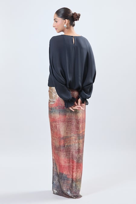 Shop Ott Black Round Neck Balloon Sleeve Blouse at Aza Fashions Shop_Ott_Black Round Neck Balloon Sleeve Blouse _at_Aza_Fashions