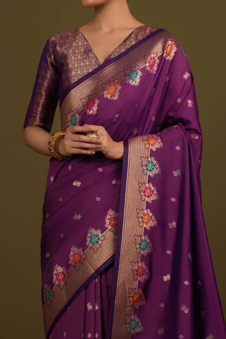 Buy_Naintara Bajaj_Purple Silk, Satin Zari V-neck Woven Banarasi Saree _Online_at_Aza_Fashions