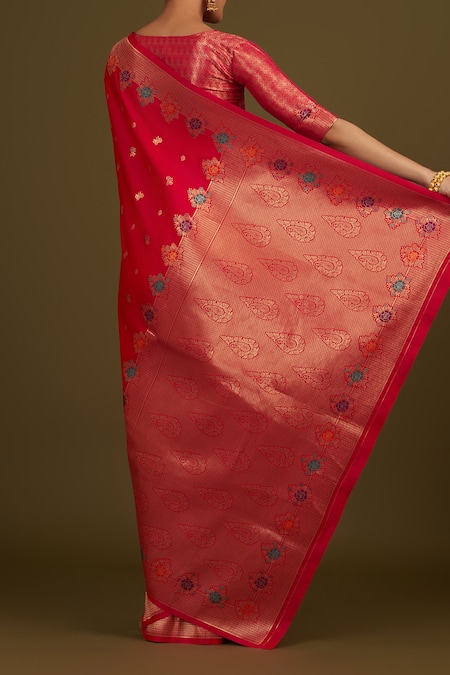 Naintara Bajaj Zari Woven Banarasi Satin Silk Saree 