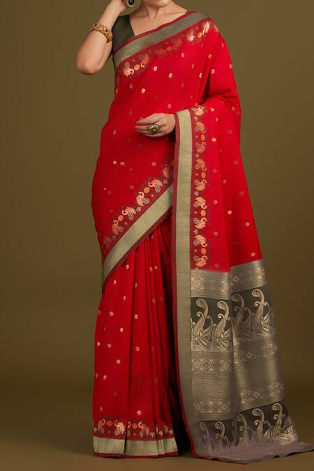 Naintara Bajaj_Red Silk, Satin Zari V-neck Woven Banarasi Saree _Online_at_Aza_Fashions