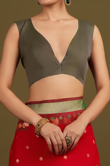 Naintara Bajaj_Red Silk, Satin Zari V-neck Woven Banarasi Saree _at_Aza_Fashions