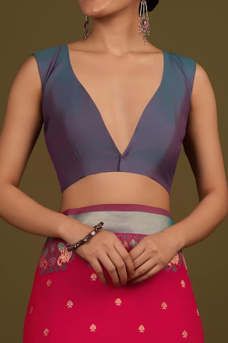 Naintara Bajaj_Pink Silk, Satin Zari Round Neck Woven Banarasi Saree _at_Aza_Fashions