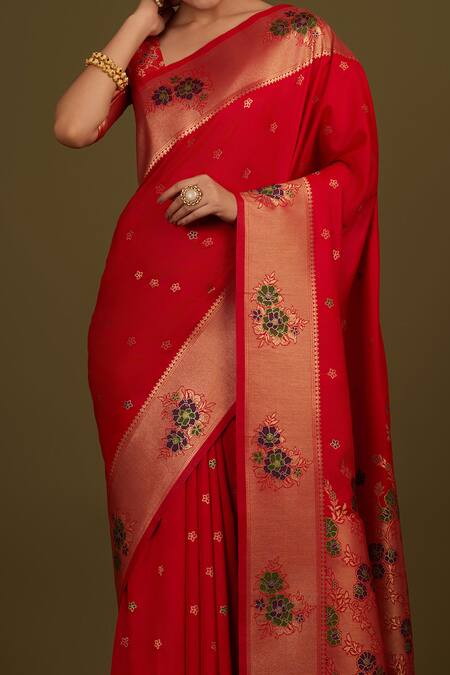 Naintara Bajaj Red Silk, Brocade Zari Round Neck Woven Banarasi Saree at Aza Fashions Naintara Bajaj_Red Silk, Brocade Zari Round Neck Woven Banarasi Saree _at_Aza_Fashions