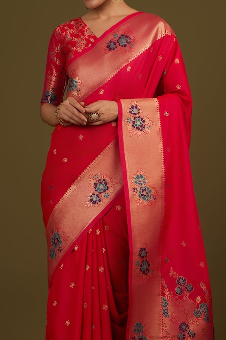 Shop Naintara Bajaj Pink Silk, Brocade Zari V-neck Woven Banarasi Saree Set Online at Aza Fashions Shop_Naintara Bajaj_Pink Silk, Brocade Zari V-neck Woven Banarasi Saree Set _Online_at_Aza_Fashions