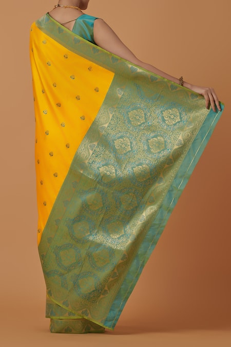 Shop_Naintara Bajaj_Yellow Silk Zari Round Neck Woven Banarasi Saree _at_Aza_Fashions