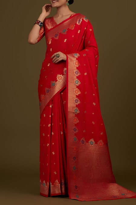 Naintara Bajaj Red Brocade, Silk Zari V-neck Woven Banarasi Satin Saree Online at Aza Fashions Naintara Bajaj_Red Brocade, Silk Zari V-neck Woven Banarasi Satin Saree _Online_at_Aza_Fashions