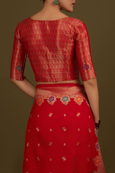 Naintara Bajaj Red Brocade, Silk Zari V-neck Woven Banarasi Satin Saree at Aza Fashions Naintara Bajaj_Red Brocade, Silk Zari V-neck Woven Banarasi Satin Saree _at_Aza_Fashions