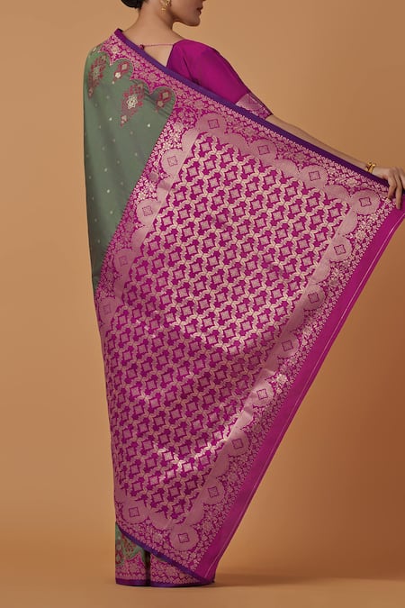 Samyukta Singhania Zari Woven Banarasi Saree Set 