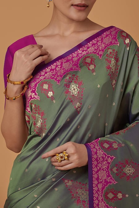 Shop Naintara Bajaj Green Brocade, Silk Zari V-neck Woven Banarasi Saree Set Online at Aza Fashions Shop_Naintara Bajaj_Green Brocade, Silk Zari V-neck Woven Banarasi Saree Set _Online_at_Aza_Fashions
