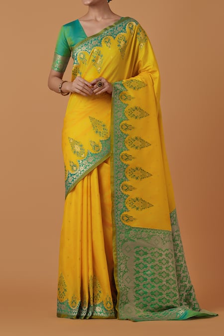 Naintara Bajaj Yellow Silk, Brocade Zari Round Neck Woven Banarasi Saree With Blouse Online at Aza Fashions Naintara Bajaj_Yellow Silk, Brocade Zari Round Neck Woven Banarasi Saree With Blouse _Online_at_Aza_Fashions