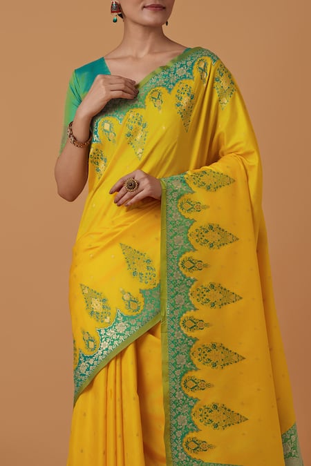 Shop Naintara Bajaj Yellow Silk, Brocade Zari Round Neck Woven Banarasi Saree With Blouse Online at Aza Fashions Shop_Naintara Bajaj_Yellow Silk, Brocade Zari Round Neck Woven Banarasi Saree With Blouse _Online_at_Aza_Fashions