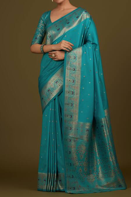 Samyukta Singhania_Cobalt Silk, Brocade Zari V-neck Cyan Woven Banarasi Saree _Online_at_Aza_Fashions