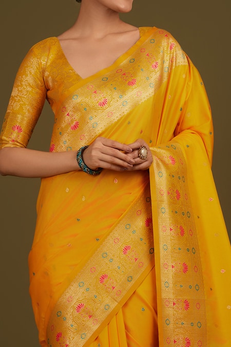 Shop_Naintara Bajaj_Yellow Silk, Brocade Zari V-neck Woven Banarasi Saree _Online_at_Aza_Fashions