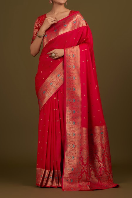 Naintara Bajaj_Pink Silk, Brocade Zari Round Neck Woven Hot Banarasi Saree _Online_at_Aza_Fashions