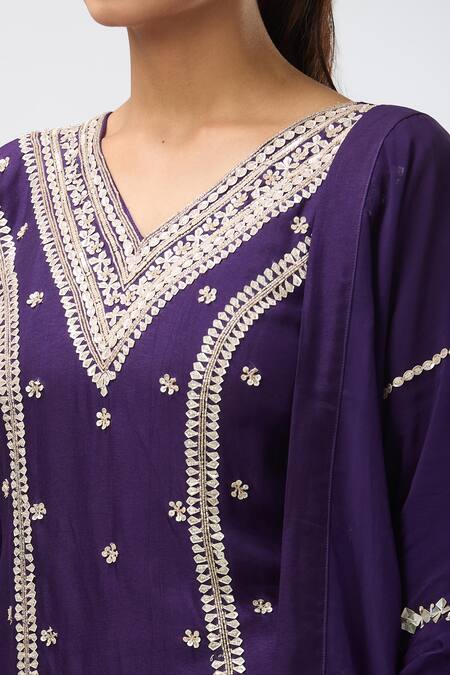 Shop_Aksh_Purple Cotton, Organza Embroidery V-neck Hand Kurta Set_Online_at_Aza_Fashions