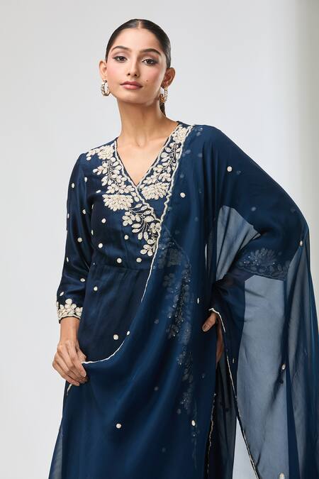 Shop_Aksh_Navy Chanderi, Denim, Organza Embroidery V-neck Blue Hand Kurta Set _Online_at_Aza_Fashions
