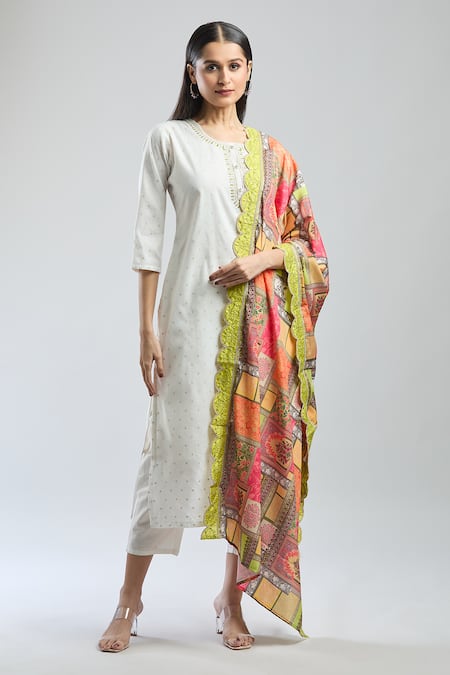 Samyukta Singhania_White Viscose, Crepe Embroidery Round Neck Hand Kurta Set_at_Aza_Fashions