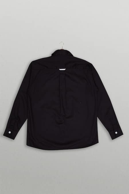 The Blue Morphology Embroidered Black Shirt With Flower Motif 