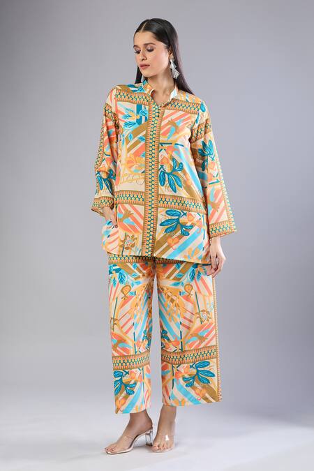 Naintara Bajaj Multi Color Collared Multicolour Printed Kurta And Pant Set at Aza Fashions Naintara Bajaj_Multi Color Collared Multicolour Printed Kurta And Pant Set _at_Aza_Fashions