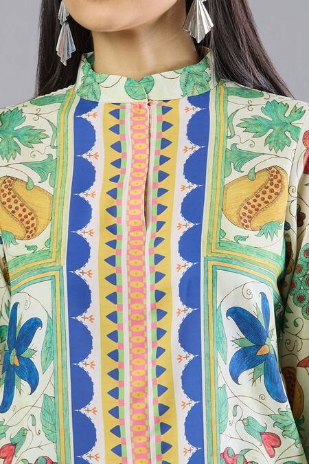 Naintara Bajaj Green Mandarin Collar Printed Kurta Set With Pants Online at Aza Fashions Naintara Bajaj_Green Mandarin Collar Printed Kurta Set With Pants _Online_at_Aza_Fashions