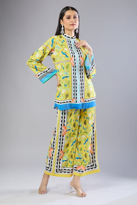 Buy_Samyukta Singhania_Yellow Mandarin Collar Floral Printed Kurta Set _Online_at_Aza_Fashions