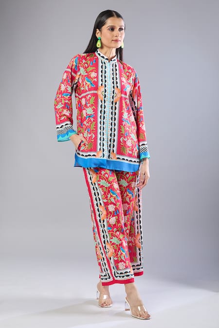 Samyukta Singhania_Red Kota Doria Mandarin Collar Floral Printed Kurta Set _Online_at_Aza_Fashions