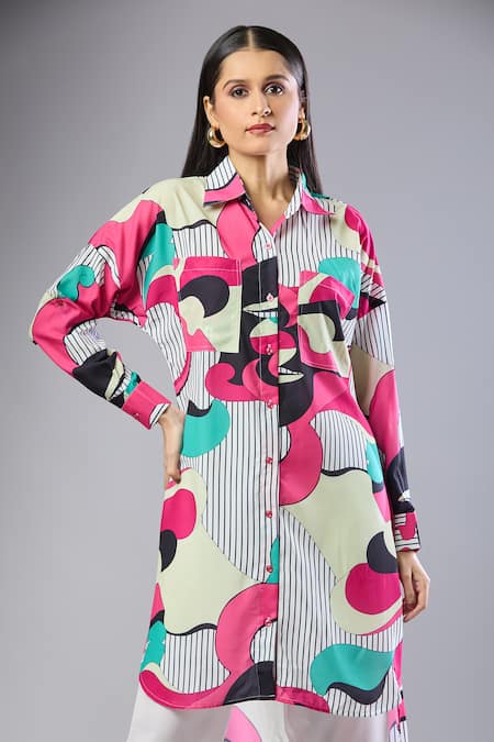 Samyukta Singhania_Pink Collared Colorful Patterned Midi Dress_at_Aza_Fashions