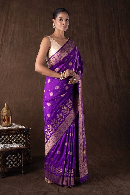 Zal From Benaras Purple Silk Zari Pure Monga Banarasi Saree Set Online at Aza Fashions Zal From Benaras_Purple Silk Zari Pure Monga Banarasi Saree Set _Online_at_Aza_Fashions