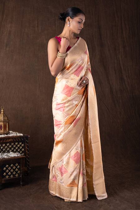 Buy Zal From Benaras Beige Silk Embroidery Rangkat Pure Katan Banarasi Saree Set Online at Aza Fashions Buy_Zal From Benaras_Beige Silk Embroidery Rangkat Pure Katan Banarasi Saree Set_Online_at_Aza_Fashions