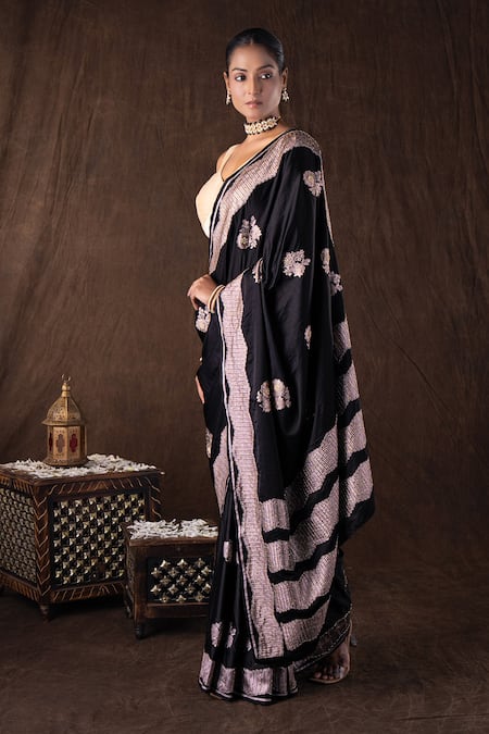 Zal From Benaras_Black Silk Embroidery, Zari Pure Katan Handwork Saree Set _Online_at_Aza_Fashions
