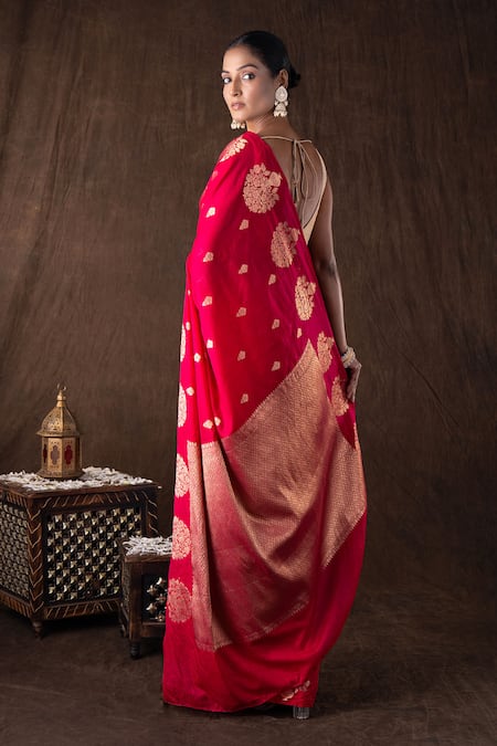 Zal From Benaras Hot Pink Pure Silk Banarasi Handloom Saree Set 