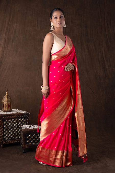 Zal From Benaras Pink Tissue, Silk Embroidery, Zari Pure Banarasi Handloom Saree Set Online at Aza Fashions Zal From Benaras_Pink Tissue, Silk Embroidery, Zari Pure Banarasi Handloom Saree Set _Online_at_Aza_Fashions