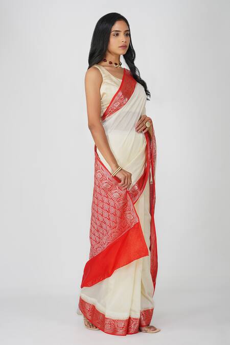 Zal From Benaras White Silk Embroidery Pure Banarasi Saree Set Online at Aza Fashions Zal From Benaras_White Silk Embroidery Pure Banarasi Saree Set_Online_at_Aza_Fashions